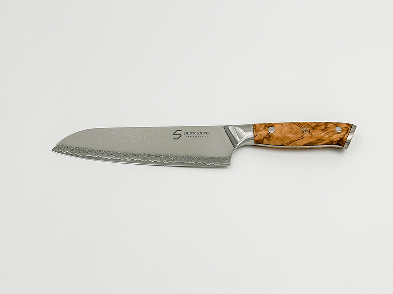 Kami Santoku kniv
